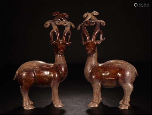 PAIR OF CHINEES ANCIENT JADE DEER TABLE ITEMS