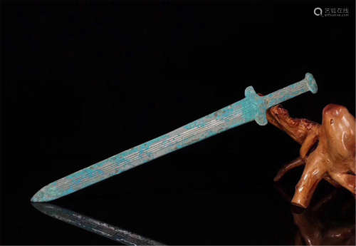 CHINESE ANCIENT BRONZE SWORD