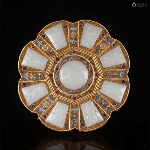 CHINESE WHITE JADE PLAQUE INLAID GILT SILVER FLOWER SHAPED LIDDED BOX