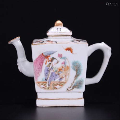 CHINESE PORCELAIN FAMILLE ROSE FIGURES SQUARE TEA POT