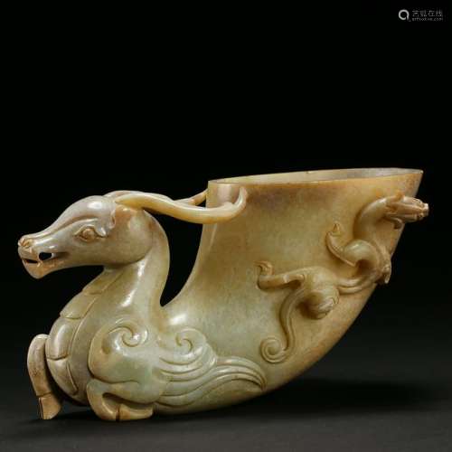 CHINESE ANCIENT JADE DEER JUE CUP