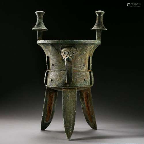 CHINESE ANCIENT BRONZE TRIPLE FEET JUE CUP