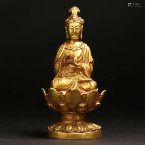 CHINESE GILT BRONZE SEATED GUANYIN ON LOTUS STAND