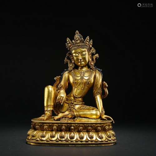 CHINESE GILT BRONZE SEATED GUANYIN ON LOTUS STAND