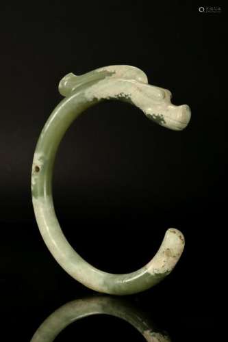 CHINESE ANCIENT SPINACH JADE CIRCLE DRAGON PENDANT