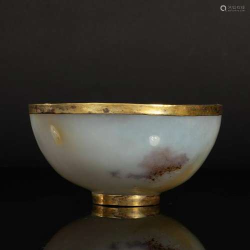 CHINESE GILT SILVER MOUNTED AGATE BOWL