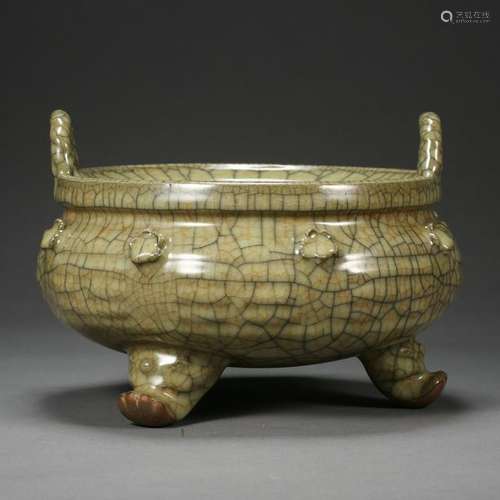 CHINESE PORCELAIN GE WARE CRACKED GLAZE TRIPLE FEET CENSER