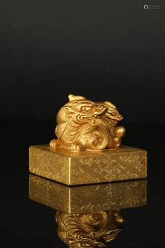 CHINESE GILT BRONZE BEAST OFFICIAL SEAL