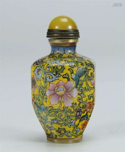 Enamel Glass Snuff Bottle