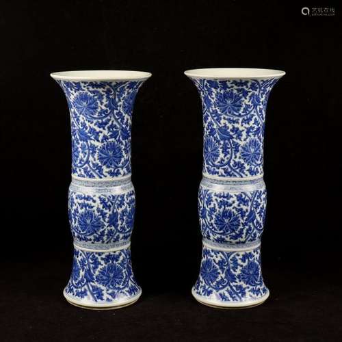 Pair of Chinese Blue and White Porcelain Vases