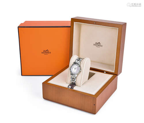 愛馬仕 鋼鑽石貝殼面日曆石英機芯鏈帶女裝腕錶 (附原裝盒)