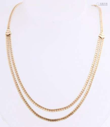 Beautiful yellow gold choker, 585/000, with flat links,