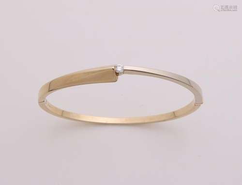 Beautiful gold bracelet, 585/000, with diamond. Slave