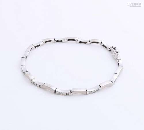 White gold bracelet, 585/000, with diamond. Fine