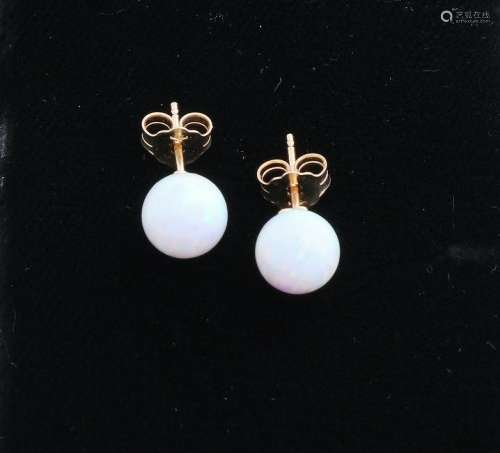 Yellow gold earrings, 585/000, with a sphere with