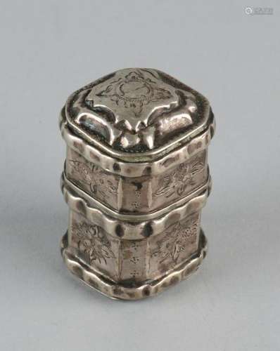 Silver loderein box, 833/000, rectangular contoured