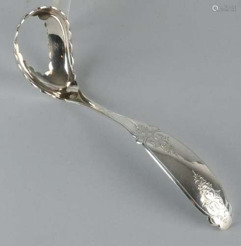 Silver egg spoon, 833/000, with a container with a