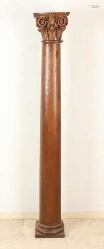 19th Century oak Corinthian column. Dimensions: H 175 x