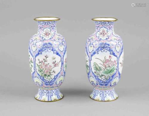 Two antique Chinese enamelled vases with Family Rose