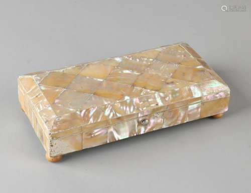 19th century mother-of-pearl glued spoon box with ball