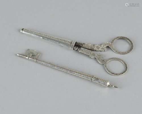 Silver scissors and drum needle, 835/000. Scissors with