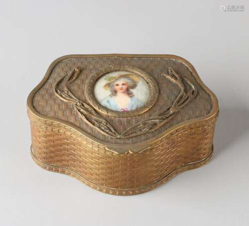 Antique brass carved lid box with porcelain ladies