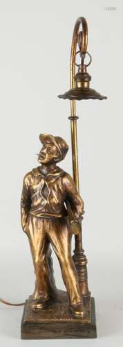 Antique Belgian table lamp with newsboy. Bronze base.
