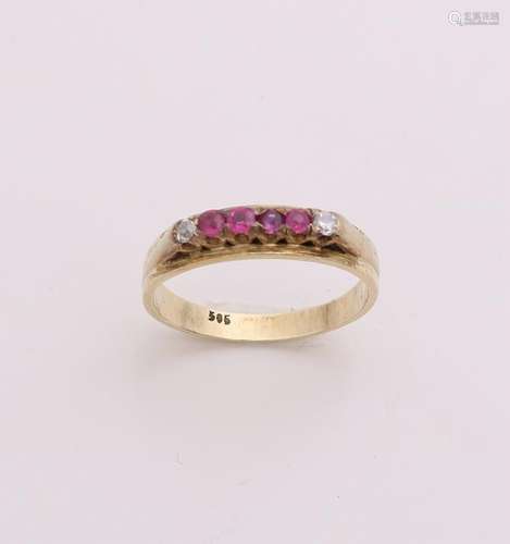 Yellow gold ring, 585/000, with diamond and ruby. Ring