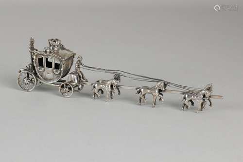 Silver miniature, 835/000, golden carriage with 6