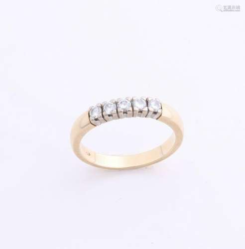 Yellow gold riding ring, 585/000, with diamond. Riding