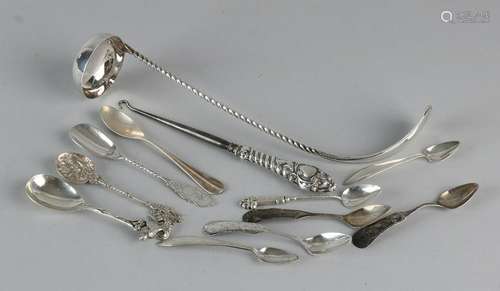 Lot of silver with a morel spoon with twisted stem, a