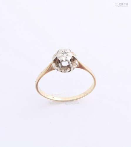 Yellow gold ring, 585/000, with diamond. Ring with a