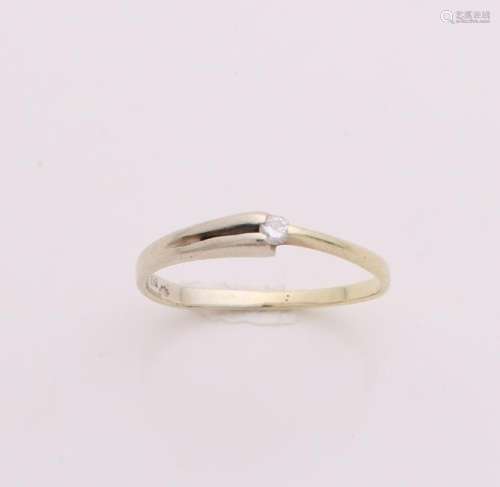 Gold ring, 585/000, with diamond. Ring fork model with