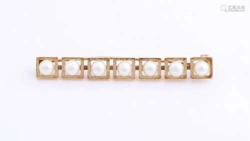 Yellow gold bar brooch, 585/000, made from 7 squares