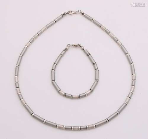 Silver necklace and bracelet, 925/000, with cylindrical
