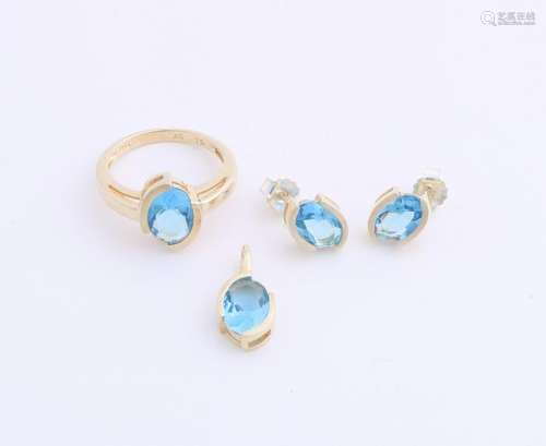 Set gold on silver jewelry, 925/000, with blue topaz.