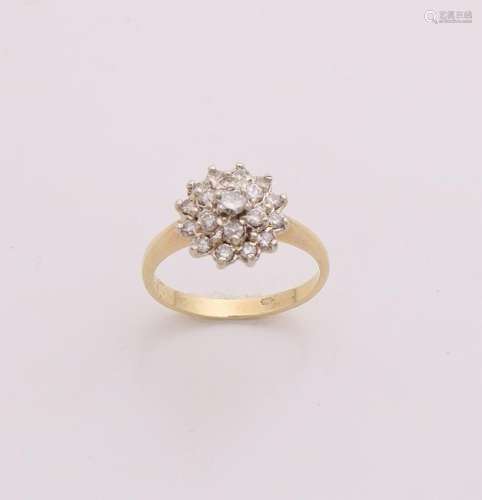 Yellow gold rosette ring, 585/000, with diamond. Fine