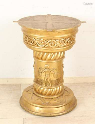 Gold-plated wooden console table in Egyptian Empire