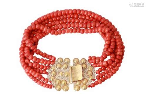 A six-strand red coral necklace with 18-kt golden clasp. Diam. approx. 7,7 - 10,9 mm. Tot. weight