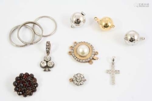 VARIOUS GOLD CLASPS including a gold one set with old brilliant-cut diamonds, a diamond cluster, one