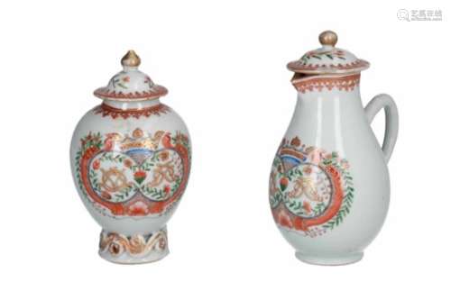 A polychrome Chine de commande porcelain tea caddy and milk jug, decorated with an alliance