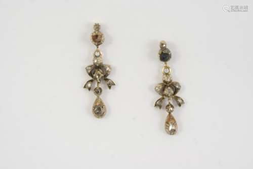 A PAIR OF GEORGIAN DIAMOND DROP EARRINGS set with rose-cut diamonds in silver, with gold closed back