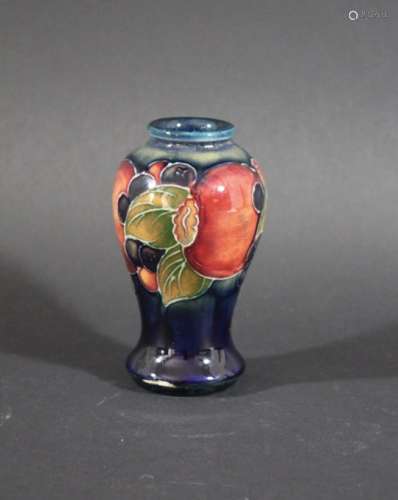 MOORCROFT MINIATURE VASE - POMEGRANATE a miniature vase painted in the Pomegranate design on a