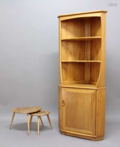 LARGE ERCOL CORNER CUPBOARD a full length light elm corner cupboard, the top section with 2 fixed