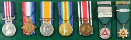 A group of four George V First World War medals to 16670 L.Hoare. Pte.C.Gds, comprising - Military