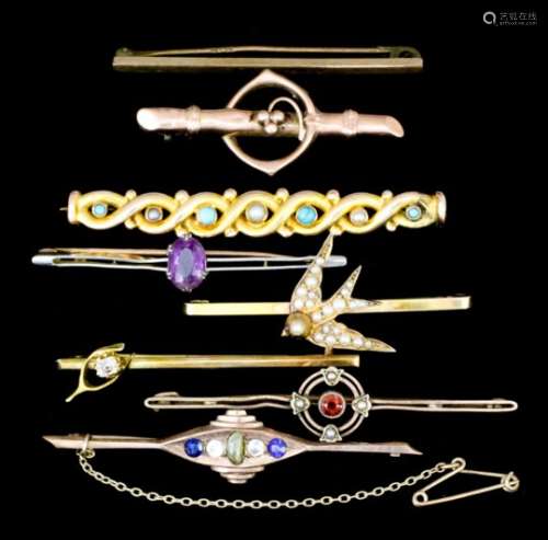 Seven 9ct gold and gem stone bar brooches, various (gross weight 20 grammes), and a plated bar