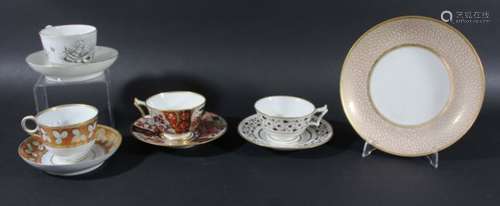 FOUR WORCESTER TEACUPS AND SAUCERS, Barr and Flight Barr & Barr periods, in various patterns