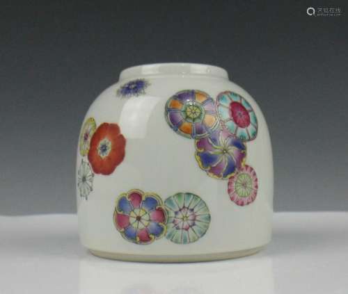 CHINESE FAMILLE ROSE PORCELAIN WATER COUPE