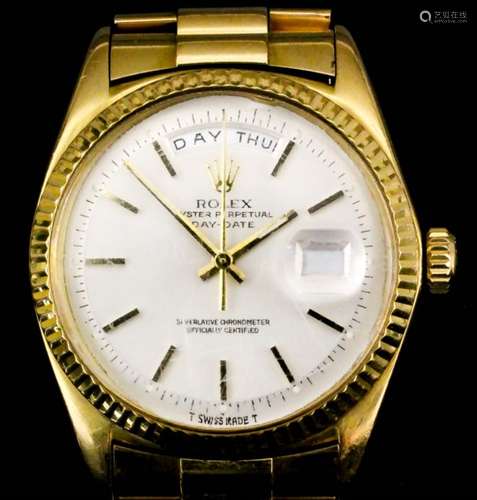 A gentleman's 18ct gold cased Rolex Oyster Perpetual 