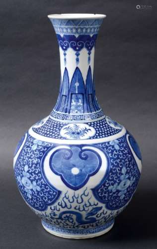 CHINESE BLUE AND WHITE BOTTLE VASE, tianqiuping, Kangxi style but probably 19th century, painted